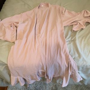 Pink bridesmaid robe.